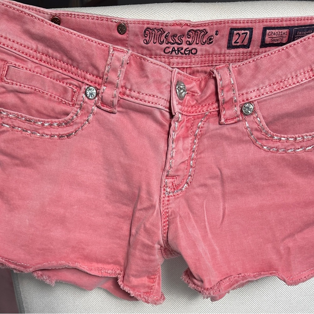 Miss Me Cargo shorts size 27